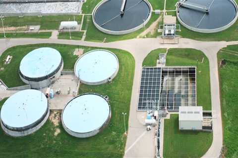Who is Responsible for Maintaining Water and Sewage Systems in Waco, Texas?