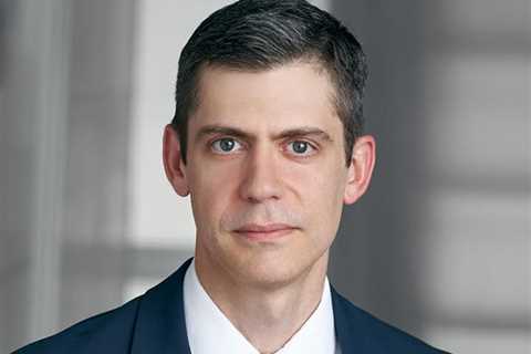 Florida Marijuana Measure / Another NY Licensing Suit / To License or Crack Down? / 9th Circuit's..