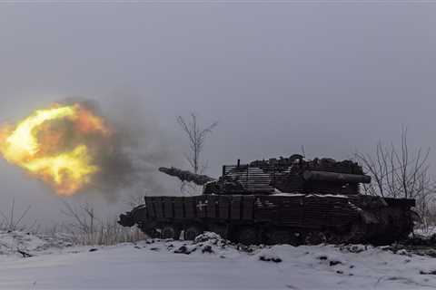 It looks like Russia is trying to overrun Ukrainian defenses with mechanized assaults before mud..
