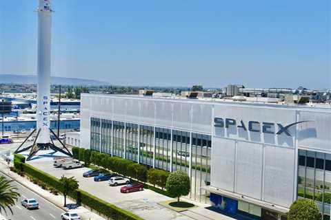 SpaceX Wants These Judges Off Its Case
