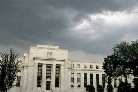 Would Trump Move to Control the Fed?