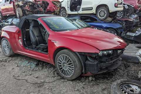 Scrapyard Gem: 2008 Alfa Romeo Spider 2.2 JTS