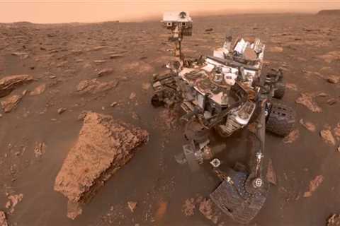 NASA's Curiosity rover films from dawn to dusk on Mars during downtime (video)