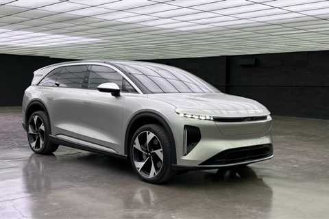 Lucid stock down on Q1 loss, confirms Gravity SUV on track for 'late 2024' launch