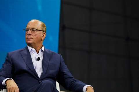What’s BlackRock Without Larry Fink? Shareholders Fret About Future.