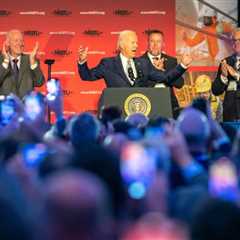 Joe Biden Announces Re-Election Bid at Friendly Trades' Gathering