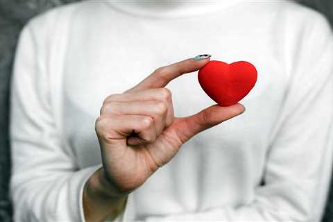 COVID Pink Eye: What To Do When You Have This Symptom