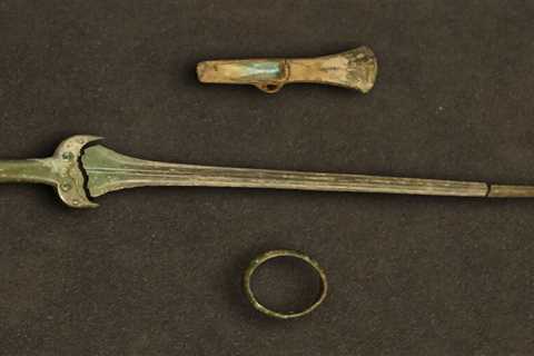 A pensioner paid $25 to look for buried treasure. After getting lost from his group, he stumbled..