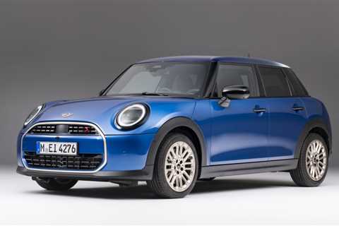 2025 Mini Cooper four-door makes more room for the people in the back
