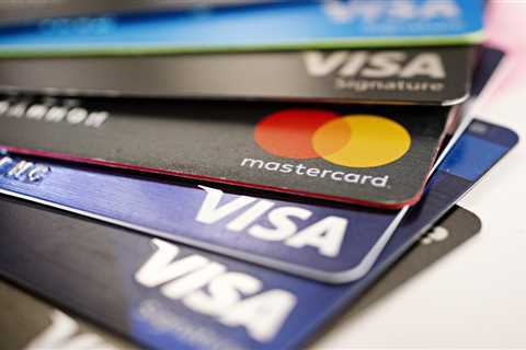 Judge likely to reject $30B Visa, Mastercard fee deal