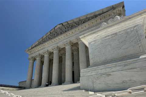 Supreme Court allows ex-council member’s retaliatory arrest lawsuit to move forward