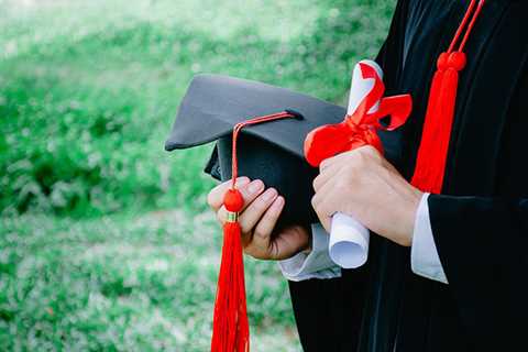 Boutique Firm Invests In Law Students And Veterans