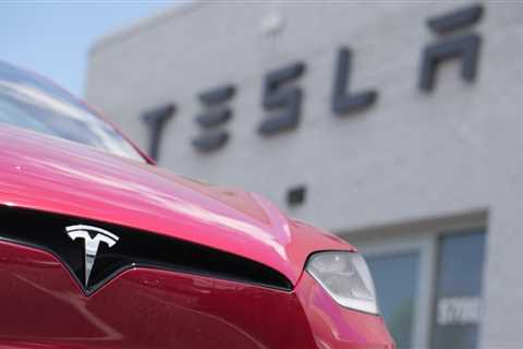 Tesla is reportedly delaying its touted robotaxi event
