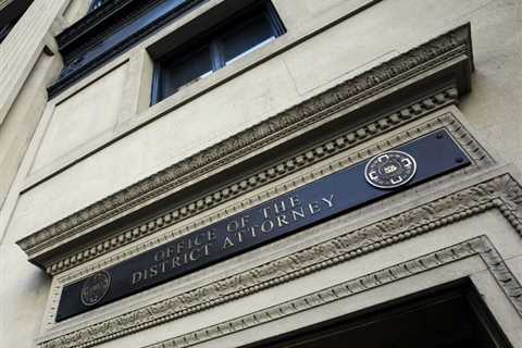 Third Circuit Revives Religious Discrimination Suit Over Phila. DA's Vaccine Mandate