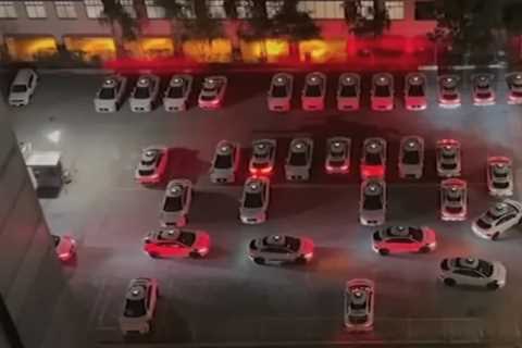 Waymo director says the company's cars won't honk at each other anymore