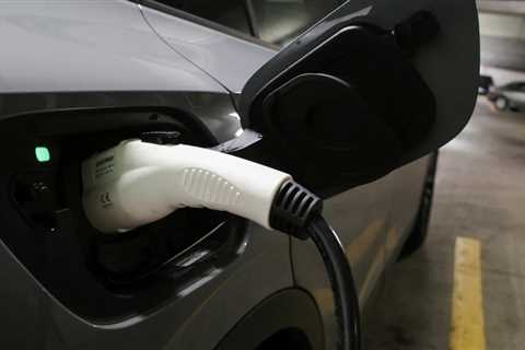 U.S. awards $521 million in grants to build out 9,200 EV chargers