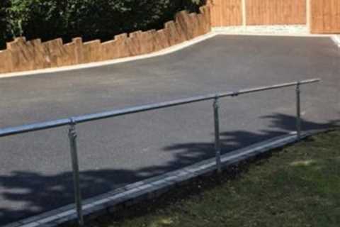 Driveways Broomhill Tarmac Gravel or Block Paving Experienced Driveway Installers Get A New Patio..