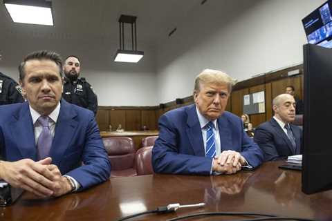 'Enough is Enough': Trump Defense Attorneys Urge Judge to Dismiss New York 'Hush Money' Case