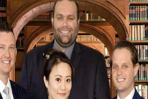 Finding and Researching Lawyers in Riverside County, California