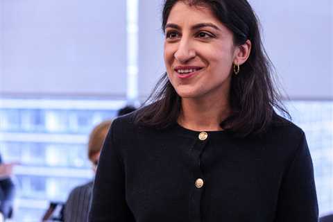 Khan Defends FTC Tenure, Does Not Address Post-Inauguration Plans