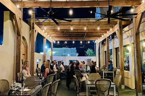 Exploring Outdoor Seating Options in Southeast Texas Event Spaces