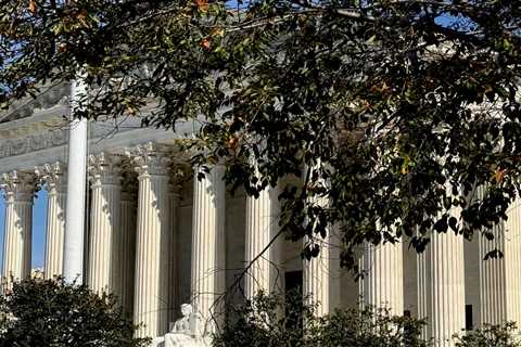 Supreme Court sides with HHS in dispute over calculation of Medicare payments to hospitals