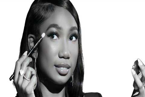 The Insider's Guide to Makeup Artist Discounts and Promotions in Central Virginia