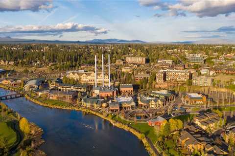 Expert Insights: Navigating the Job Market in Central Oregon