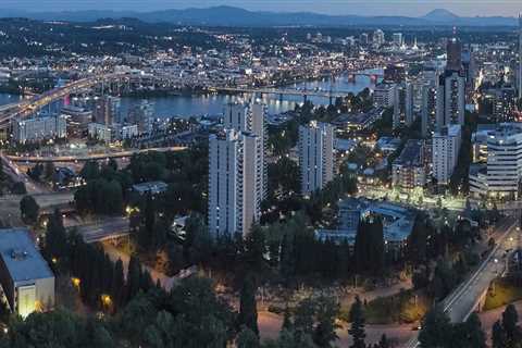 The Driving Forces Behind Employment Growth in Central Oregon: An Expert's Perspective