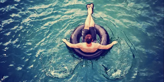 Understanding Legal Compliance for Paid Holidays
