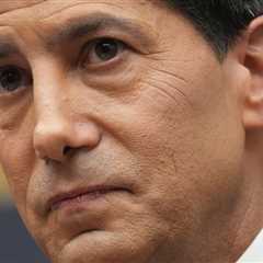 Warsh Set for Showdown With Trump as Fed Faces Pressure to Raise Rates